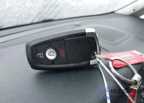 2020 Ford Ecosport Titanium z USA, uszkodzony, nr VIN MAJ3S2KE1LC336390